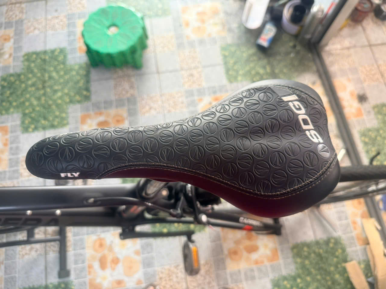 Xe đạp Carbon Carrera nhật bãi Xe đạp Carbon Carrera nhật bãi