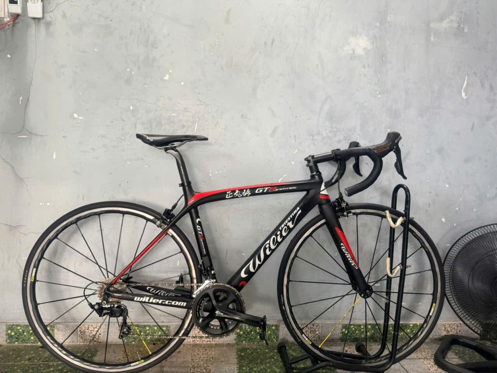 Xe đạp carbon Wilier nhật bãi Xe đạp carbon Wilier nhật bãi