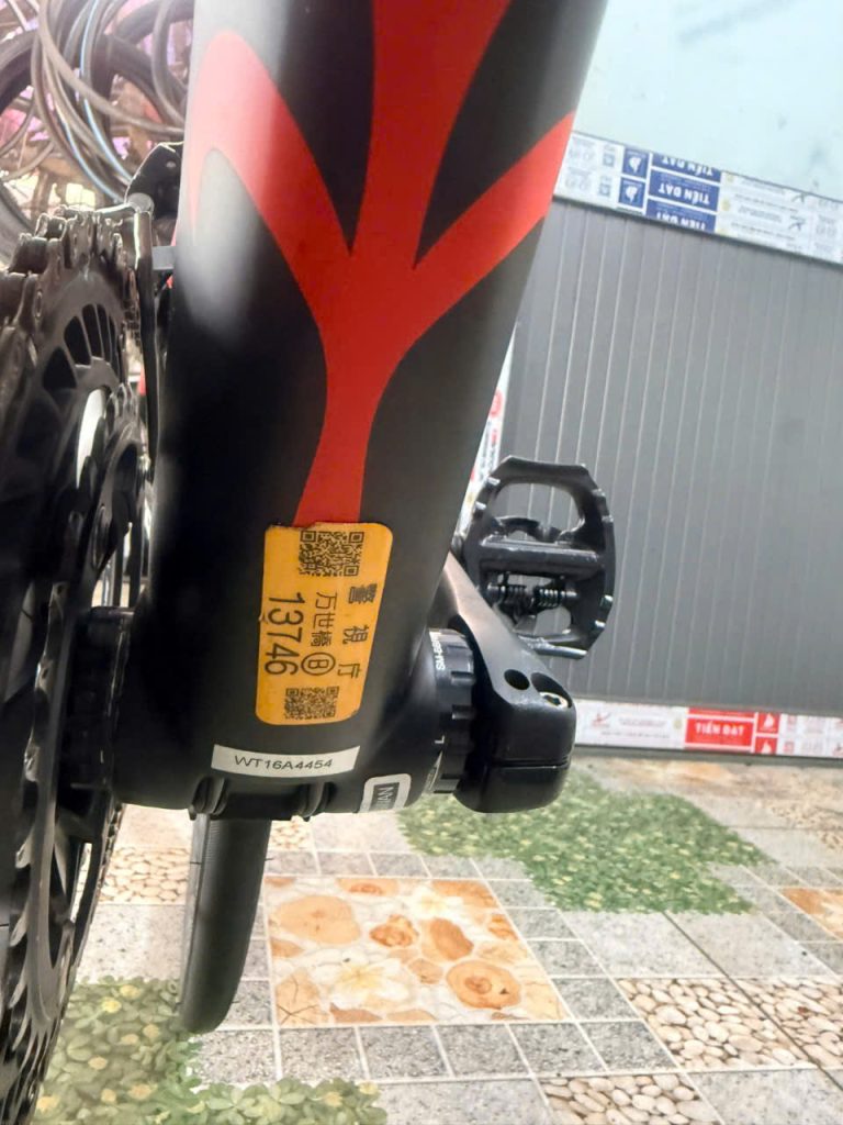 Xe đạp carbon Wilier nhật bãi Xe đạp carbon Wilier nhật bãi