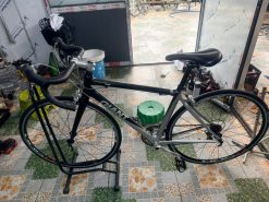 Xe đạp nhật bãi Giant khung carbon