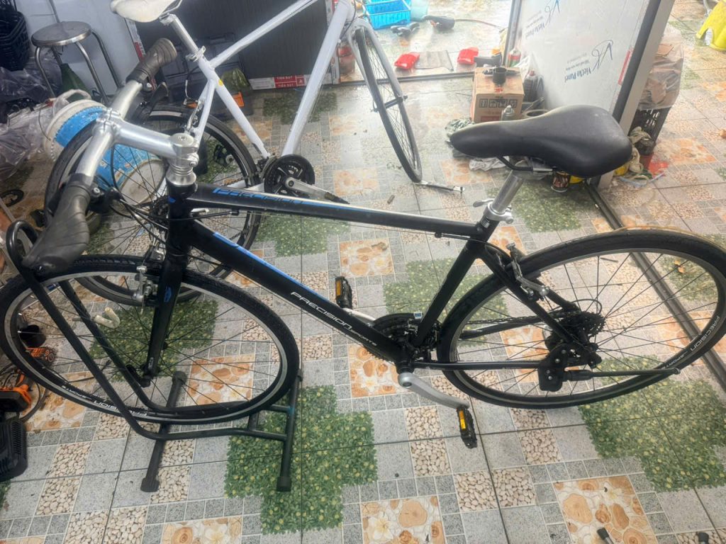 Xe đạp Touring Precision nhật bãi 