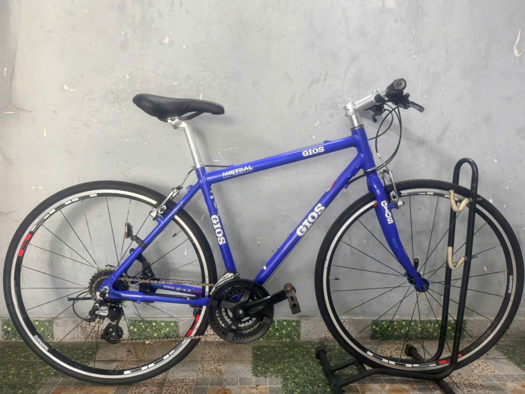 Xe đạp bánh 700C có phù hợp đi phố không Xe đạp bánh 700C có phù hợp đi phố không