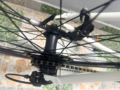 Xe đạp Specialized nhật bãi dây âm sườn