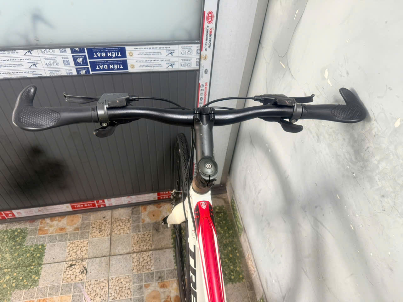 Xe đạp trek FX 7.5 nhật bãi Xe đạp trek FX 7.5 nhật bãi
