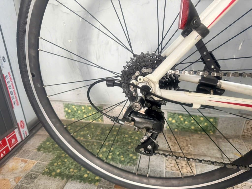 Xe đạp trek FX 7.5 nhật bãi Xe đạp trek FX 7.5 nhật bãi